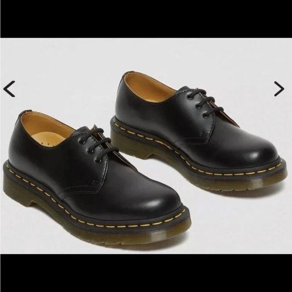 NEW Dr. Martens WOMEN'S SMOOTH LEATHER OXFORD SHOES Size 9  $140 - Picture 4 of 13